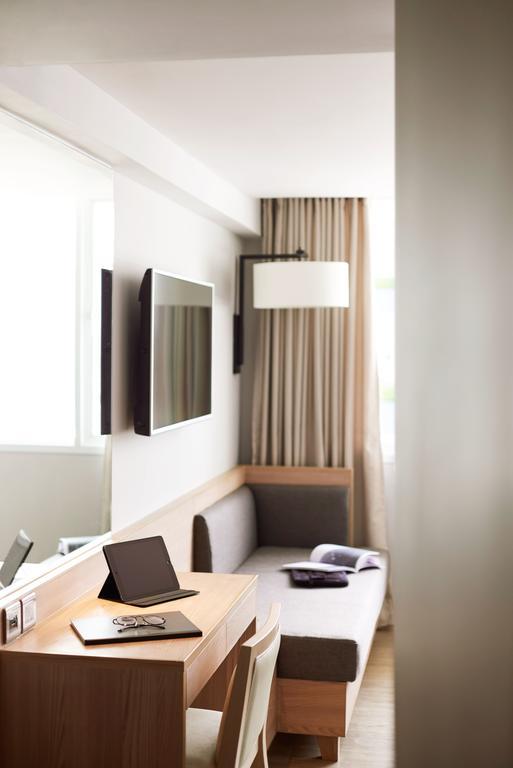 Kritthai Residence Bangkok Buitenkant foto