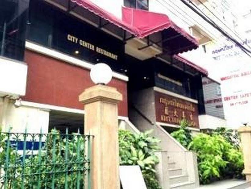 Kritthai Residence Bangkok Buitenkant foto